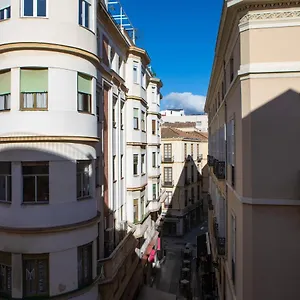 Homely Larios Apartamento
